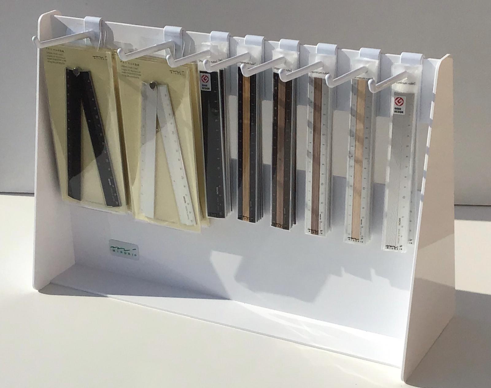 Display Broches